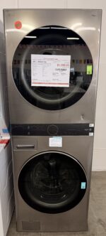 LG Single Unit Front Load LG WashTower with Center Control 4.5cu.ft. Washer and 7.4cu.ft Gas Dryer - Image 2