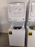 GE Unitized Spacemaker 3.8cu.ft. Capacity Washer with Sainless Steel basket and and 5.9cu.ft. Capacity Electric Dryer - Image 2