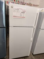 GE 16.6 cu.ft. Top-Freezer Refrigerator - Image 2